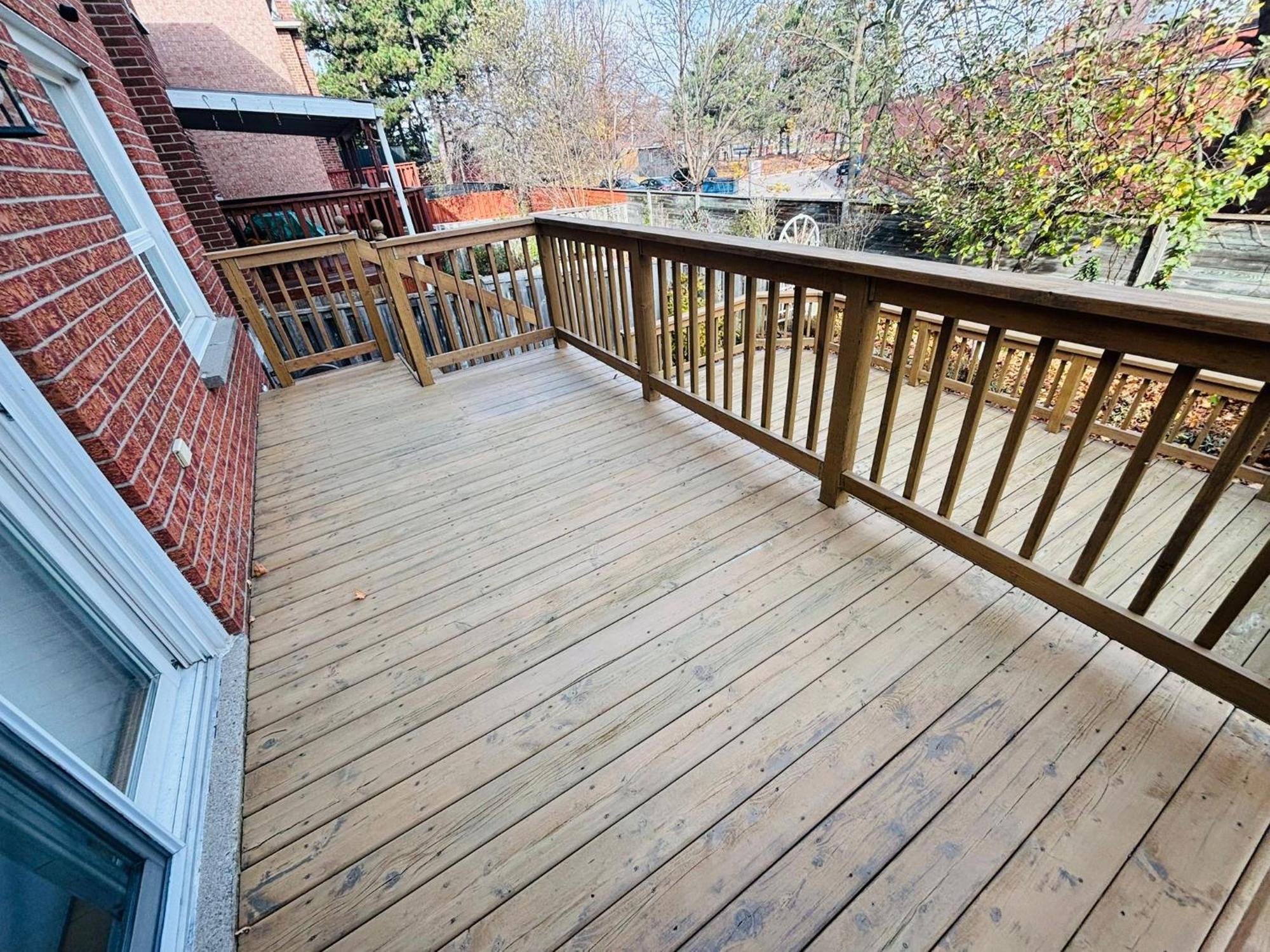Room With Private Patio Next To Toronto Airport Mississauga Eksteriør bilde